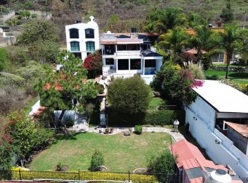 Casa de 19 habitaciones, Morelia · Casa de Descanso en Venta, Huertos Agua Azul, Morelia.