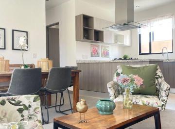 Casa en condominio · 78m² · 2 Recámaras · 2 Estacionamientos · Departamento en Venta San Miguel de Allende