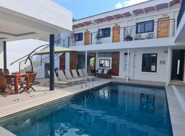 Casa uso de suelo de 20 habitaciones, Bahía de Banderas · Venta Hotel con Servicios Activos en El Centro de Sayulita. 1 Cuadra de Playa