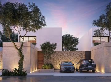 Casa · 200m² · 3 Recámaras · 2 Estacionamientos · Casa en Venta en Privada Al Norte de Mérida.