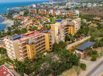 Departamento · 156m² · 2 Recámaras · 1 Estacionamiento · Condo Vista Al Mar en La Cruz de Huanacaxtle.