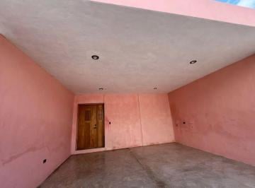Casa · 150m² · 2 Recámaras · 2 Estacionamientos · Casa Colonial en Venta con Alberca en El Centro de Mérida – a Pasos de Paseo Montejo