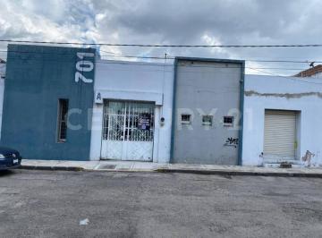 Casa · 296m² · 2 Estacionamientos · Venta Casa Zona China Poblana - Diagonal Defensores