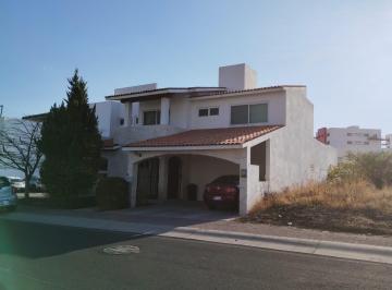 Casa de 3 habitaciones, Querétaro · Casa en Venta en El Refugio