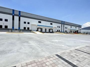 Nave industrial · 5711m² · 9 Estacionamientos · Nave Industrial en Parque Industrial Querétaro