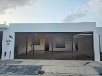 Casa de 2 habitaciones, Mérida · Casa en Renta en Mérida