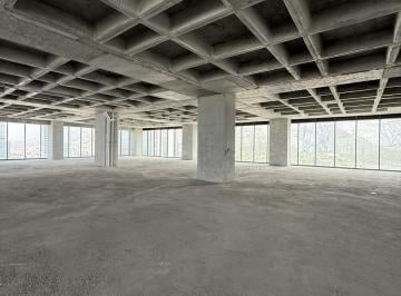 Oficina · 245m² · 26 Estacionamientos · Oficina en Venta en Obra Gris