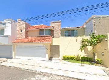 Casa de 4 habitaciones, Boca del Río · Hermosa Casa en Venta de Remate en Boca del Rio Veracruz