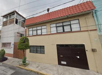 Casa de 4 habitaciones, Iztapalapa · Casa en Venta Sur, Héroes de Churubusco, Iztapalapa, 09090