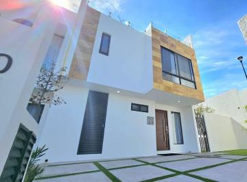 Casa en condominio · 182m² · 4 Recámaras · 2 Estacionamientos · Casa Encino en Zibatá
