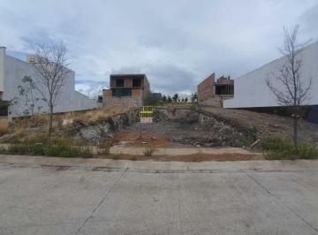 Terreno / Lote · Terreno en Venta en Mayorazgos, Qro