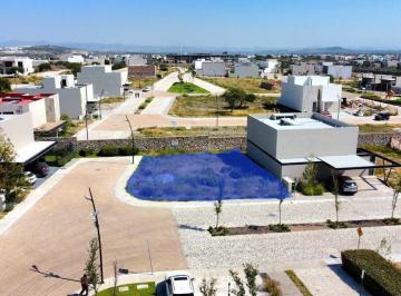 Terreno / Lote · Terreno Lote 57 Esquina en Lomas del Campanario Norte Querétaro