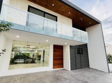 Casa · 426m² · 4 Recámaras · 4 Estacionamientos · Casa Nicole en Zibatá