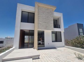 Casa de 3 habitaciones, Querétaro · Casa en Venta en Nuevo Refugio con Recámara en Planta Baja con Baño