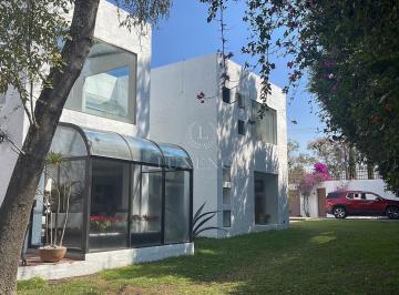 Casa · 803m² · 3 Recámaras · 5 Estacionamientos · Casa en Jardines del Pedregal en Venta