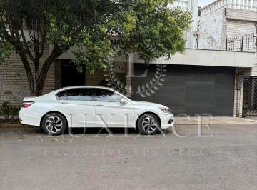 Casa · 727m² · 8 Recámaras · 5 Estacionamientos · Casa en Campestre Coyoacán en Venta
