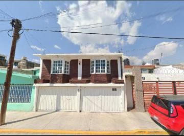 Casa de 4 habitaciones, Ecatepec de Morelos · Casa en Remate Bancario!