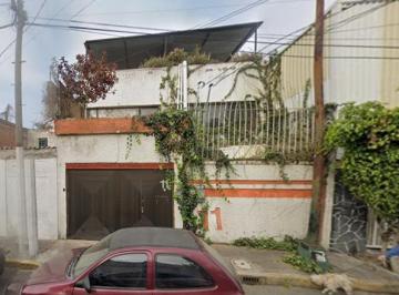 Casa de 3 habitaciones, Coyoacán · ¡Aprovecha Gran Remate Bancario!