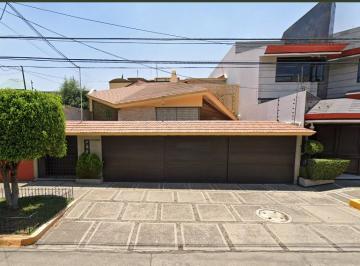 Casa en Venta de 5 habitaciones Ciudad Satélite · ¡Hermosa y Perfecta Casa en Remate Bancario!