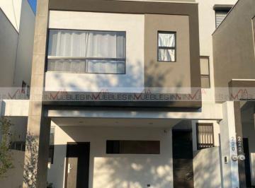 Casa · 185m² · 4 Recámaras · 2 Estacionamientos · Casa en Venta en García