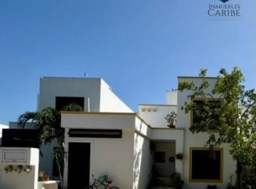 Casa de 4 habitaciones, Solidaridad · Hermosa Casa en Marsella, Playa del Carmen