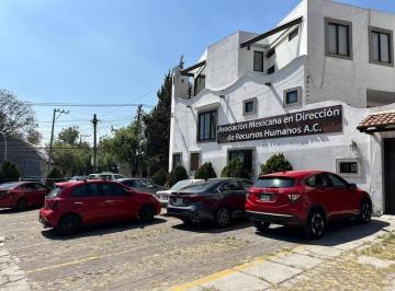 Oficina · 591m² · 5 Recámaras · 17 Estacionamientos · Casa con Uso de Suelo Para Oficinas