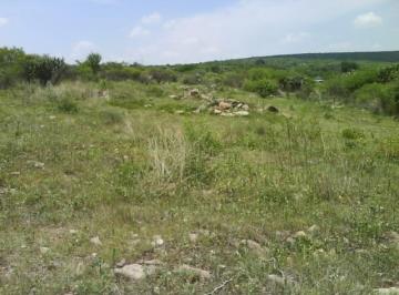 Terreno / Lote · 900m² · Terreno en Venta en Hacienda Amazcala