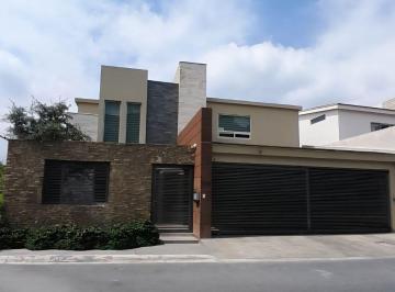 0b638c787d518d303d6ba8a6a2b8b546898ee5ccebb845fe25160280d745ce47 · Casa en Venta en Sierra Alta, Monterrey