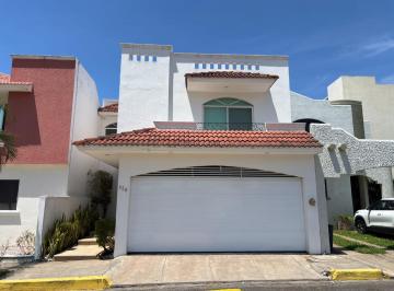 Casa de 3 habitaciones, Alvarado · Casa en Venta en El Fracc Playas del Conchal