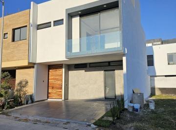 Casa en condominio de 3 habitaciones, Zapopan · Casa Valle Imperial $4,995,000