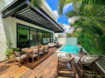 Casa de 4 habitaciones, Benito Juárez · Casa de 4 Recámaras en Renta en Lagos del Sol