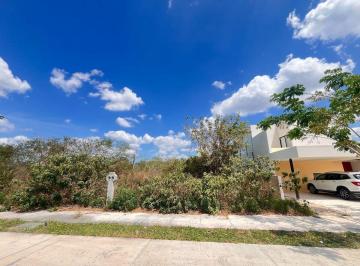 Terreno / Lote · 250m² · Terreno en Venta. Residencial en Cabo Norte Mérida