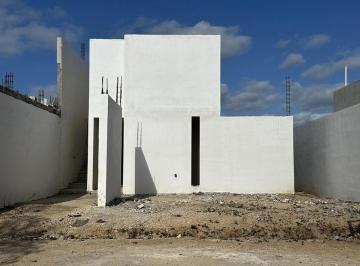 Casa · 121m² · 2 Recámaras · 2 Estacionamientos · Townhouses en Venta en Temozón