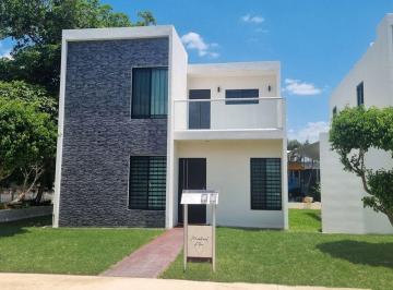 Casa · 200m² · 3 Recámaras · 2 Estacionamientos · Casa en Venta en El Fraccionamiento Las Americas