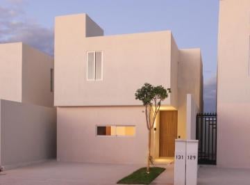 Casa · 149m² · 3 Recámaras · 2 Estacionamientos · Casa en Venta en Privada Gran San Pedro Cholul