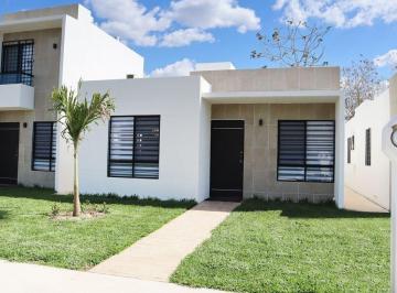 Casa · 160m² · 2 Recámaras · 2 Estacionamientos · Casa en Venta en El Fraccionamiento Los Heroes
