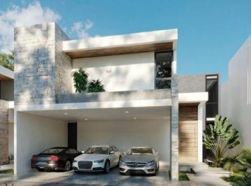 Casa · 300m² · 3 Recámaras · 3 Estacionamientos · Casa en Venta en Privada en Temozón