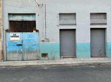 Casa · 430m² · 3 Recámaras · 3 Estacionamientos · Casa en Venta en El Centro de Mérida Para Remodelar