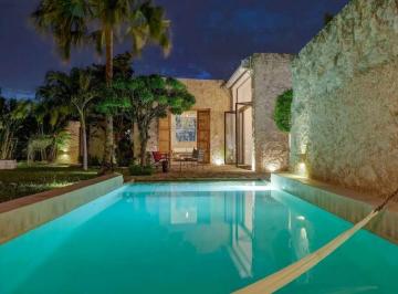 Casa · 577m² · 3 Recámaras · Hermosa Casa en Venta en El Centro de Merida, Yucatán