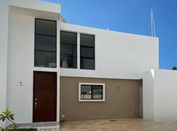 Casa · 140m² · 3 Recámaras · 2 Estacionamientos · Casa en Venta Ubicada en Real Montejo.