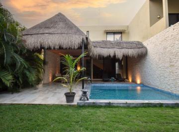 Casa · 3 Recámaras · 2 Estacionamientos · Residencia de Lujo en Jardines de La Rejoyada 3 Recámaras, Terraza y Jardín