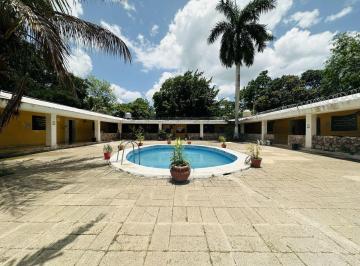 Quinta · 7182m² · 6 Recámaras · 4 Estacionamientos · Quinta en Venta en Mérida Sur