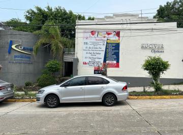 Local comercial · 75m² · Consultorio en Renta Av Allende, Col. Centro, Coatzacoalcos, Ver.