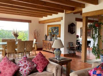 Casa · 490m² · 4 Recámaras · 4 Estacionamientos · Casa en Venta, Bosque de Las Lomas