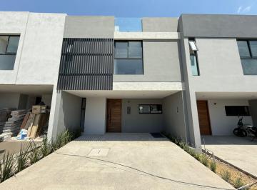 Casa de 3 habitaciones, Tlajomulco de Zúñiga · Casa en Venta en El Paraíso I Residencial, Tlajomulco de Zúñiga.