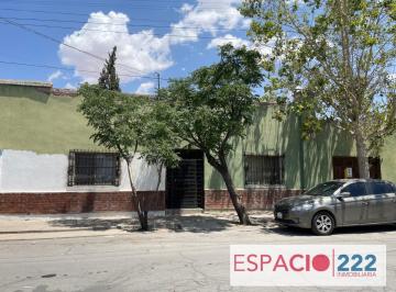 Casa de 5 habitaciones, Chihuahua · Se Vende Casa de Una Planta (Con Depto Extra) en Av Ocampo $3'650,000