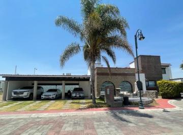 Casa de 5 habitaciones, Pachuca · Casa Residencial en Venta Pachuca, Ex Hacienda La Luz, 679 m² de Construcción