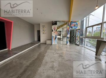 Local comercial · 400m² · Renta Funcional Local en 1er Nivel