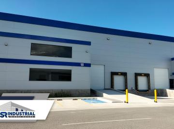 Nave industrial · 1520m² · 4 Estacionamientos · Nave Industrial en Renta en Colón | Querétaro
