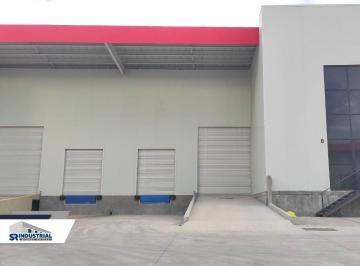 Bodega comercial · 380m² · 4 Estacionamientos · Bodega en Venta en Queretaro Guanajuato